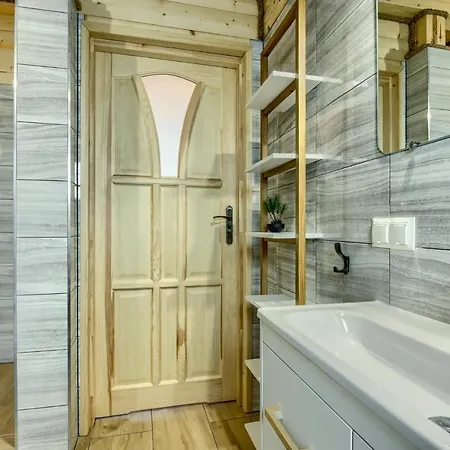 Sielski Spokoj Dom Z Bali Apartamenty Caloroczne Gietrzwałd Exterior foto