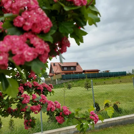 Sielski Spokoj Dom Z Bali Apartamenty Caloroczne Gietrzwałd Exterior foto