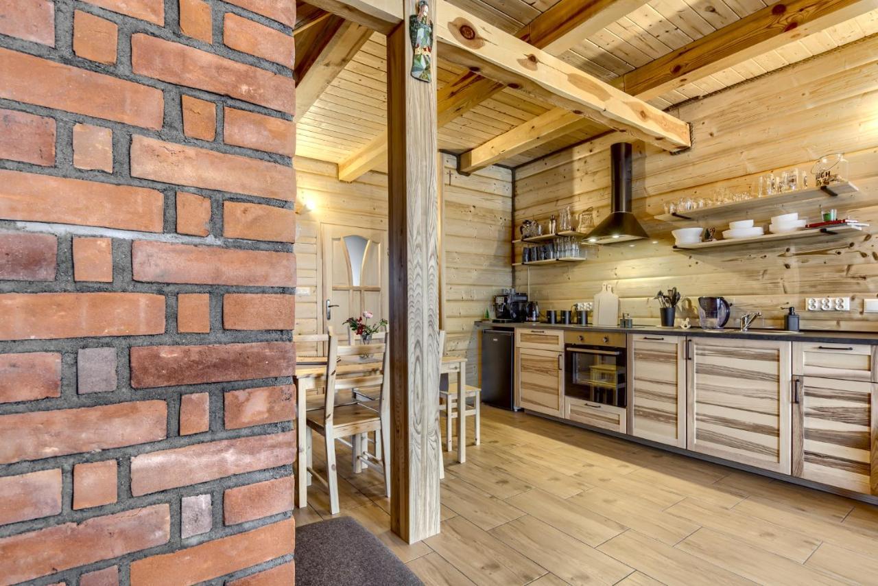 Lodge Sielski Spokoj Dom Z Bali Caloroczne Gietrzwałd