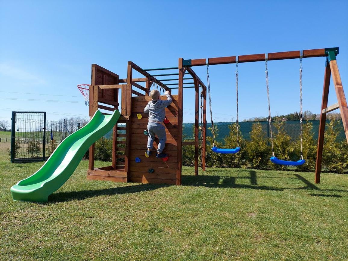 Sielski Spokoj Dom Z Bali Caloroczne * Gietrzwałd